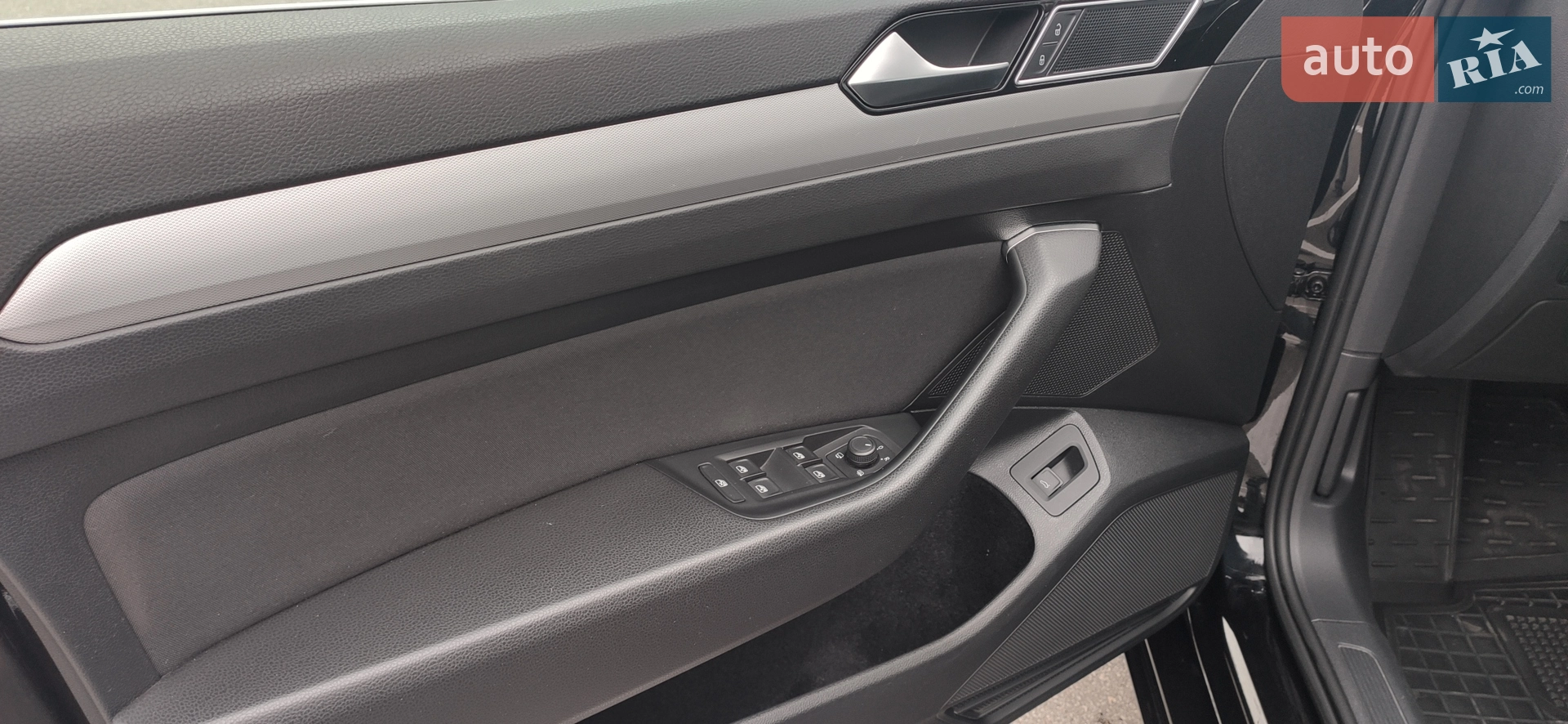2019 Volkswagen Passat - мініатюра 26