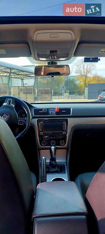Седан Volkswagen Passat 2015 в Дніпрі