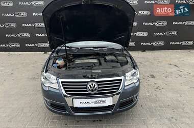 Седан Volkswagen Passat 2010 в Одессе