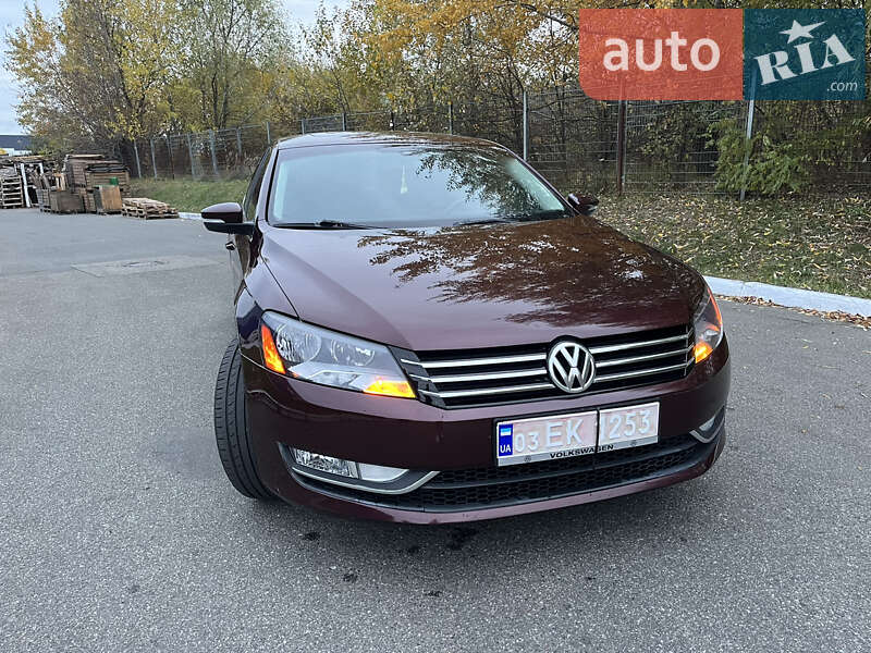 Седан Volkswagen Passat 2014 в Вишневому