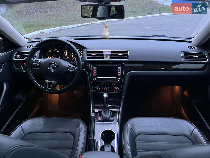 Седан Volkswagen Passat 2014 в Киеве фото 12 Седан Volkswagen Passat 2014 в Киеве