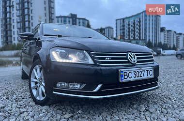 Універсал Volkswagen Passat 2014 в Софіївській Борщагівці