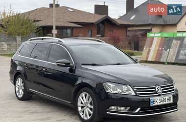 Універсал Volkswagen Passat 2013 в Рівному