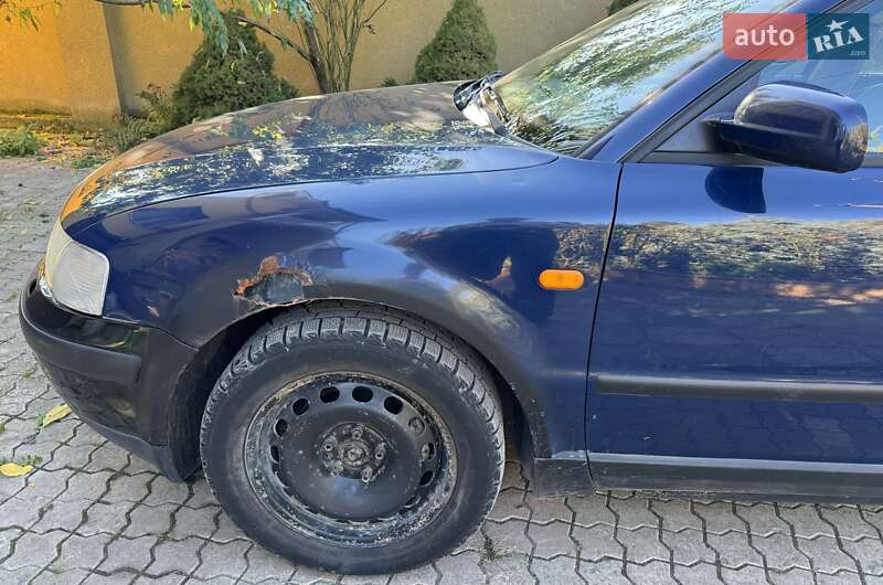 Универсал Volkswagen Passat 1998 в Мукачево