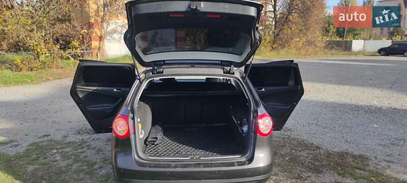 Універсал Volkswagen Passat 2010 в Вінниці