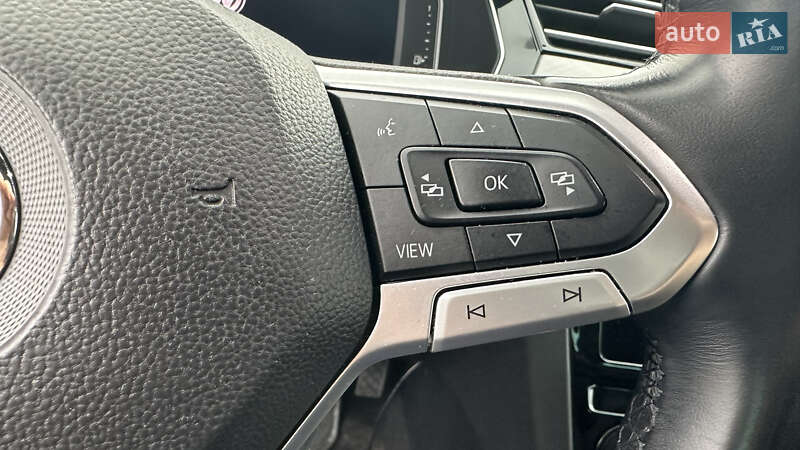 Седан Volkswagen Passat 2019 в Киеве