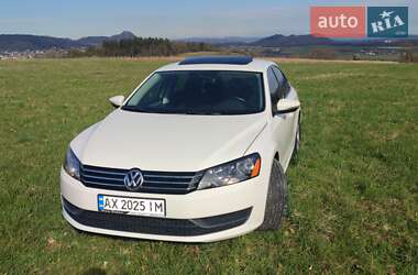 Седан Volkswagen Passat 2011 в Львові