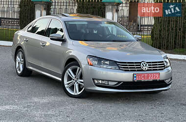 Седан Volkswagen Passat 2013 в Дубні