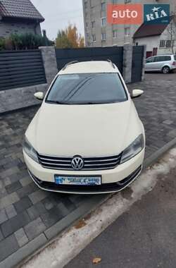 Volkswagen Passat 2012