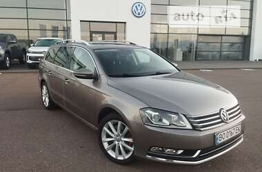 Универсал Volkswagen Passat 2011 в Тернополе