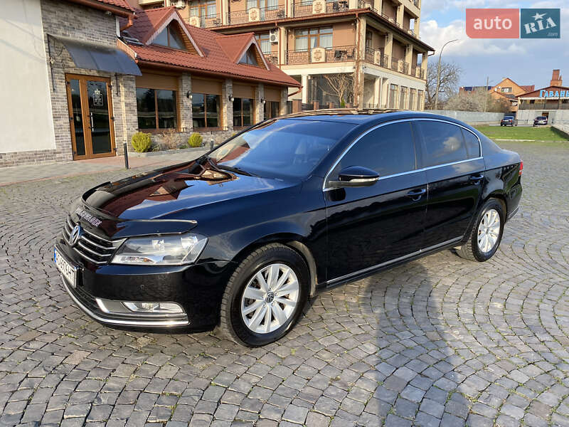 Седан Volkswagen Passat 2014 в Мукачево