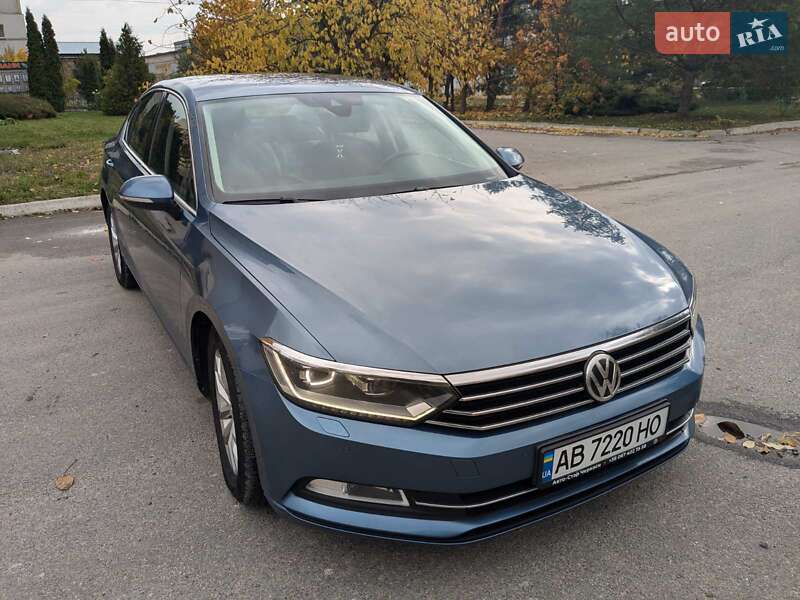 Седан Volkswagen Passat 2015 в Вінниці