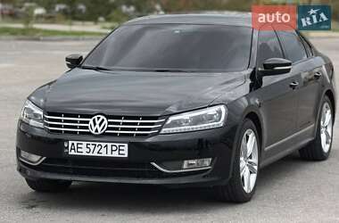 Седан Volkswagen Passat 2013 в Запоріжжі