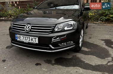 Седан Volkswagen Passat 2012 в Новомосковську