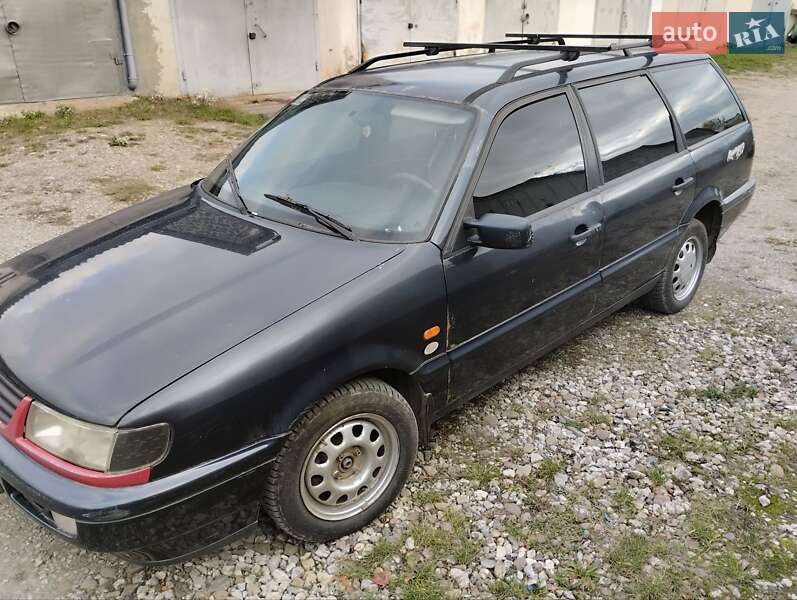 Универсал Volkswagen Passat 1995 в Ивано-Франковске