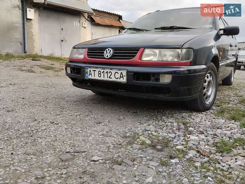 Универсал Volkswagen Passat 1995 в Ивано-Франковске