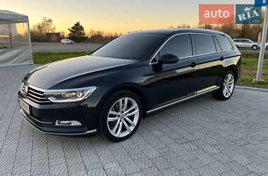 Універсал Volkswagen Passat 2014 в Самборі