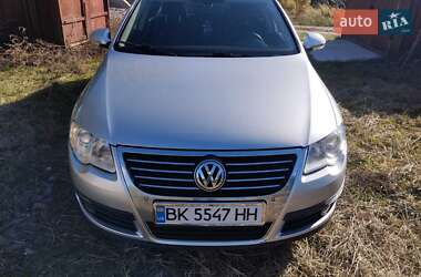 Volkswagen Passat 2010