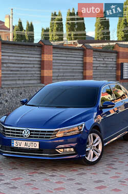 Седан Volkswagen Passat 2015 в Києві