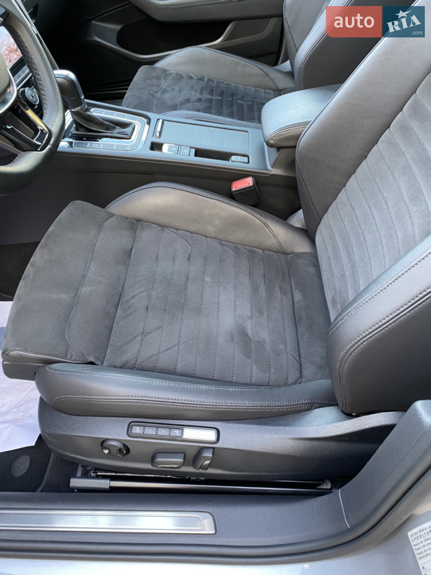 2019 Volkswagen Passat - мініатюра 42