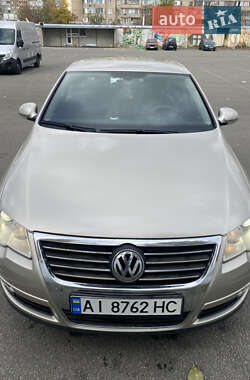 Седан Volkswagen Passat 2007 в Києві