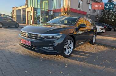 Volkswagen Passat 2019