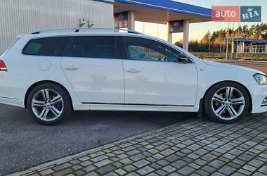 Універсал Volkswagen Passat 2012 в 