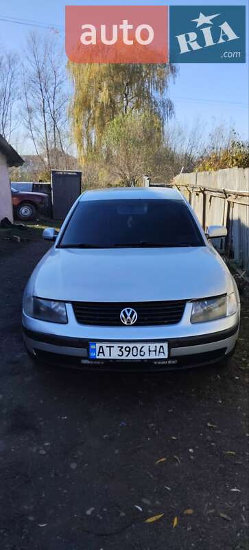 Седан Volkswagen Passat 2000 в Заболотові