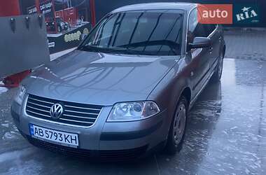 Седан Volkswagen Passat 2002 в Вінниці