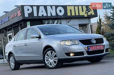 Седан Volkswagen Passat 2006 в Сарнах