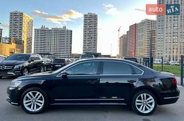 Седан Volkswagen Passat 2017 в Києві