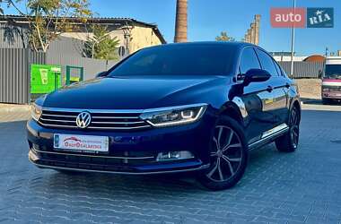 Седан Volkswagen Passat 2018 в Одесі