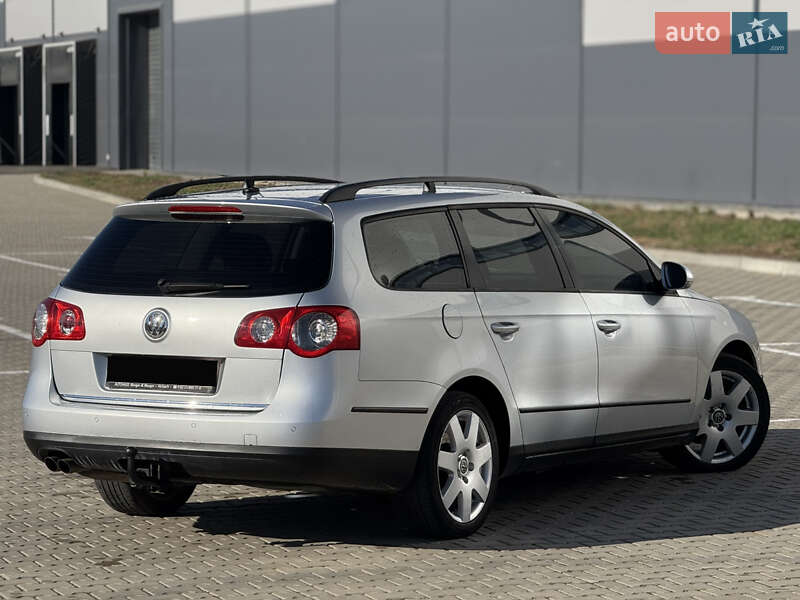 Универсал Volkswagen Passat 2008 в Ивано-Франковске