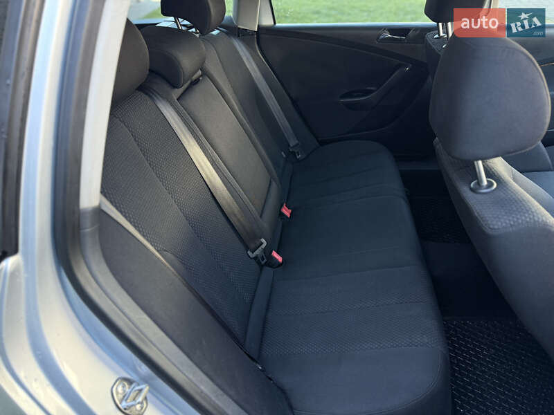 Универсал Volkswagen Passat 2008 в Ивано-Франковске