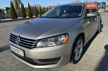 Седан Volkswagen Passat 2014 в Києві