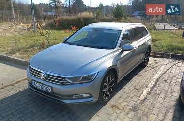 Універсал Volkswagen Passat 2016 в Львові