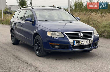 Универсал Volkswagen Passat 2006 в Хусте