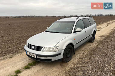 Універсал Volkswagen Passat 1997 в Рівному