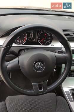 Универсал Volkswagen Passat 2010 в Тернополе