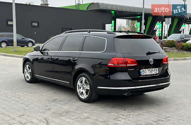 Універсал Volkswagen Passat 2011 в Тернополі