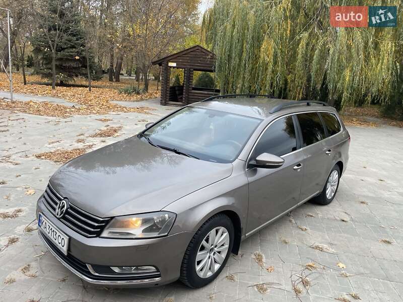 Volkswagen Passat 2011
