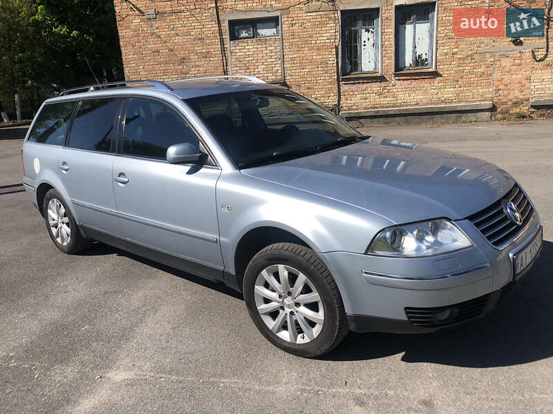 Універсал Volkswagen Passat 2003 в Києві