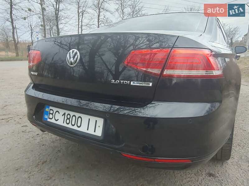 Седан Volkswagen Passat 2016 в Шептицькому