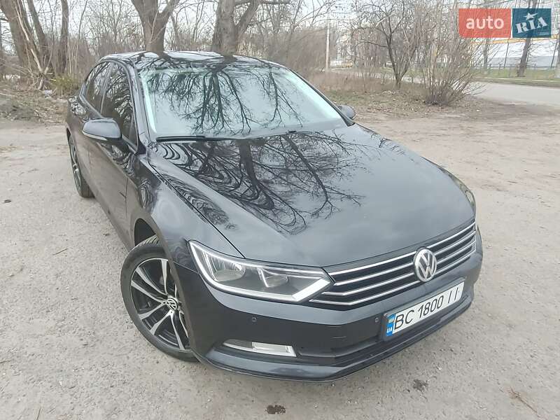 Седан Volkswagen Passat 2016 в Шептицькому