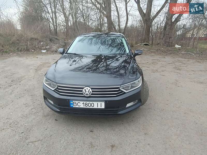 Седан Volkswagen Passat 2016 в Шептицькому