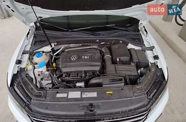 Седан Volkswagen Passat 2016 в 