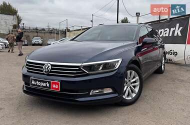 Універсал Volkswagen Passat 2015 в Запоріжжі