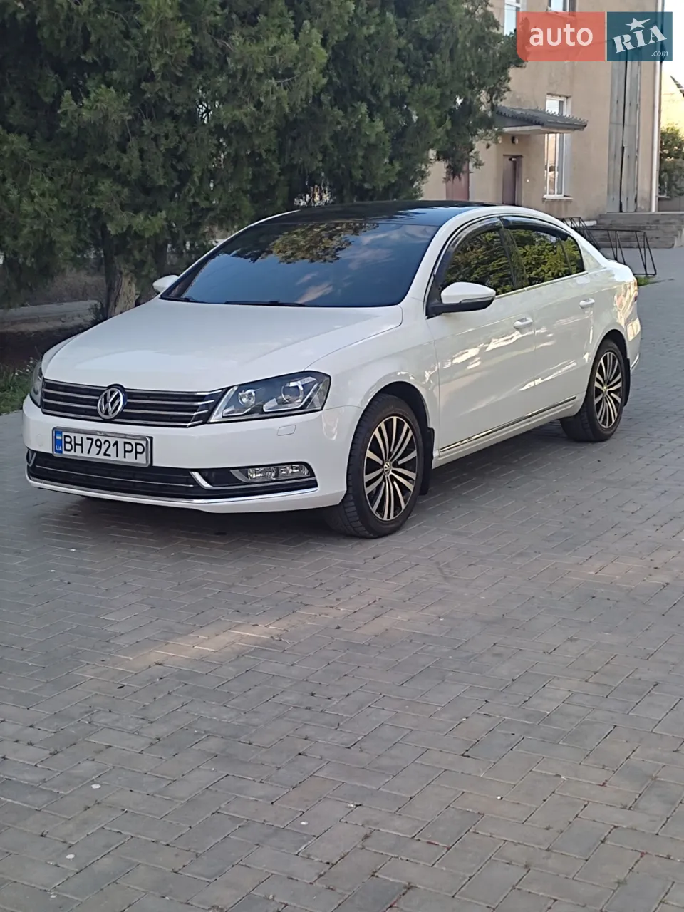 2012 Volkswagen Passat - мініатюра 22