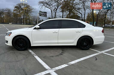 Седан Volkswagen Passat 2012 в 