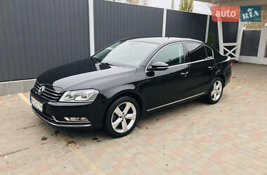 Седан Volkswagen Passat 2011 в Одессе